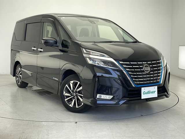 日産 セレナ 千葉県 2020(令2)年 3.4万km 黒 プロパイロット/（衝突軽減ブレーキ　レーンキープアシスト　レーダークルーズコントロール　標識認識機能）/フリップダウンモニター/純正SDナビ/（フルセグ/Bluetooth/CD/DVD/ブルーレイ/FM/AM）/全方位カメラ/ETC/アイドリングストップ/デジタルインナーミラー/両側パワースライドドア/スマートキー/LEDヘッドライト/フォグライト/電動格納ミラー/ブラインドスポットモニター/社外フロアマット/純正サイドバイザー/ロールサンシェード/シートバックテーブル/W＋サイド＋カーテンエアバッグ