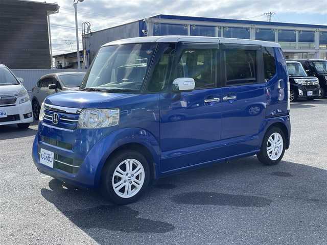 ホンダ Ｎ ＢＯＸ 2トーン SSパッケージ 山形県 2017(平29)年 6.1万km 青Ⅱ (株)IDOMが運営する【じしゃロン山形店】の自社ローン専用車両になります。/こちらは現金またはオートローンご利用時の価格です。/自社ローンご希望の方は別途その旨お申付け下さい。/GatherSDナビ/（CD/DVD/BT/TV/AM/FM）/バックカメラ/両側パワースライドドア/ビルトインETC/D/N席シートヒーター/電動格納ウィンカーミラー/ステアリングスイッチ/D/N席背面テーブル/後席サンシェード/スマートキー/プッシュスタート/横滑り防止機能