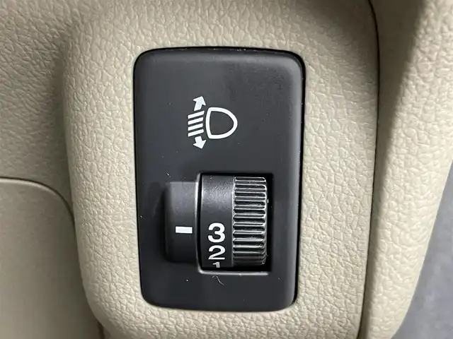 ホンダ Ｎ ＢＯＸ G Lパッケージ 群馬県 2014(平26)年 6.8万km プレミアムディープロッソパール 禁煙車　社外ナビ　CD　DVD　USB　AUX　ワンセグ　バックカメラ　片側パワースライドドア　オートエアコン　ヘッドライトレベライザー　電格ミラー　ステアリングリモコン　プッシュスタートスマートキー