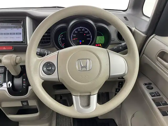 ホンダ Ｎ ＢＯＸ G Lパッケージ 群馬県 2014(平26)年 6.8万km プレミアムディープロッソパール 禁煙車　社外ナビ　CD　DVD　USB　AUX　ワンセグ　バックカメラ　片側パワースライドドア　オートエアコン　ヘッドライトレベライザー　電格ミラー　ステアリングリモコン　プッシュスタートスマートキー