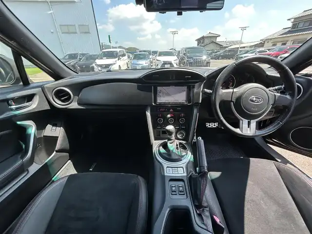 スバル ＢＲＺ S 香川県 2012(平24)年 6.2万km クリスタルブラックシリカ 社外ナビ/Stiマフラー/ハーフレザーシート/シートヒーター/革巻きステアリング/パドルシフト/HIDライト/フォグライト/リアフォグライト/スマートキー/プッシュスタート