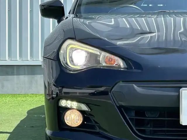 スバル ＢＲＺ S 香川県 2012(平24)年 6.2万km クリスタルブラックシリカ 社外ナビ/Stiマフラー/ハーフレザーシート/シートヒーター/革巻きステアリング/パドルシフト/HIDライト/フォグライト/リアフォグライト/スマートキー/プッシュスタート