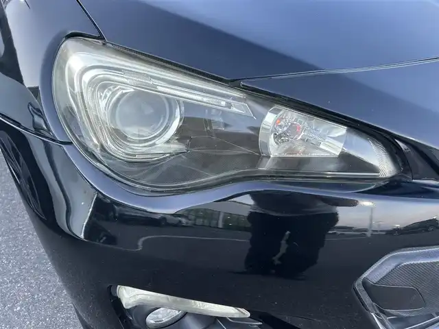 スバル ＢＲＺ S 香川県 2012(平24)年 6.2万km クリスタルブラックシリカ 社外ナビ/Stiマフラー/ハーフレザーシート/シートヒーター/革巻きステアリング/パドルシフト/HIDライト/フォグライト/リアフォグライト/スマートキー/プッシュスタート