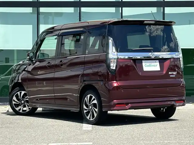 スズキ ソリオ バンディット HV MV 和歌山県 2021(令3)年 2.2万km メロウディープレッドパール メーカーナビ/フルセグTV/全方位カメラ/（AM/FM/CD/DVD/USB/Bluetooth）/衝突軽減ブレーキ/横滑り防止機能/レーンキープアシスト/コーナーセンサー/パワースライドドア/シートヒーター/LEDヘッドライト/オートライト/オートマチックハイビーム/シートヒーター/ヘッドアップディスプレイ/ETC/ドライブレコーダー/純正フロアマット/プッシュスタート/スマートキー