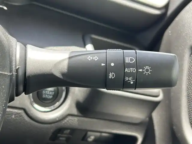スズキ ソリオ バンディット HV MV 和歌山県 2021(令3)年 2.2万km メロウディープレッドパール メーカーナビ/フルセグTV/全方位カメラ/（AM/FM/CD/DVD/USB/Bluetooth）/衝突軽減ブレーキ/横滑り防止機能/レーンキープアシスト/コーナーセンサー/パワースライドドア/シートヒーター/LEDヘッドライト/オートライト/オートマチックハイビーム/シートヒーター/ヘッドアップディスプレイ/ETC/ドライブレコーダー/純正フロアマット/プッシュスタート/スマートキー