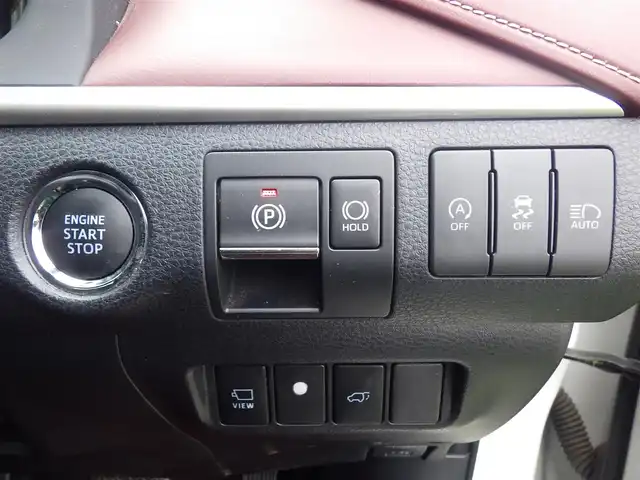トヨタ ハリアー プログレス 千葉県 2018(平30)年 4.3万km ホワイトパールクリスタルシャイン Toyota Safety Sense/・プリクラッシュセーフティ/・レーンディパーチャーアラート/・オートハイビーム/・レーダークルーズコントロール/パワーバックドア/ハーフレザーシート/JBL/純正ナビ/地デジTV/【DVD/CD再生機能　Bluetooth接続】/パノラミックビューモニター/ドライブレコーダー/革巻きステアリング/ETC/LEDヘッドライト/フォグライト/ウインカーミラー/クリアランスソナー/純正18インチアルミホイル/サイド/カーテンエアバッグ/スマートキー