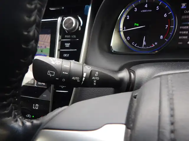 トヨタ ハリアー プログレス 千葉県 2018(平30)年 4.3万km ホワイトパールクリスタルシャイン Toyota Safety Sense/・プリクラッシュセーフティ/・レーンディパーチャーアラート/・オートハイビーム/・レーダークルーズコントロール/パワーバックドア/ハーフレザーシート/JBL/純正ナビ/地デジTV/【DVD/CD再生機能　Bluetooth接続】/パノラミックビューモニター/ドライブレコーダー/革巻きステアリング/ETC/LEDヘッドライト/フォグライト/ウインカーミラー/クリアランスソナー/純正18インチアルミホイル/サイド/カーテンエアバッグ/スマートキー