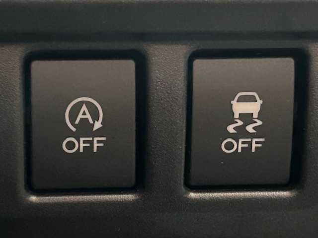 スバル インプレッサ スポーツ 1．6i－Lアイサイト 宮城県 2020(令2)年 2.4万km マグネタイトグレーメタリック アイサイトver3/・プリクラッシュブレーキ/・全車速追従機能付クルーズコントロール/・アクティブレーンキープ/・AT誤後進抑制/純正8インチナビ(CN-LR850DFC)/・フルセグTV/CD/DVD/BT/・バックカメラ/・純正ドライブレコーダー前方/・純正ETC/アイドリングストップ機能/横滑り防止装置/革巻きステアリング/・ステアリングスイッチ/・パドルシフト/プッシュスタート/・スマートキー/・スペアキー1本/LEDヘッドライト/フォグランプ/・バックフォグランプ/ドアバイザー/純正フロアマット/純正16インチAW