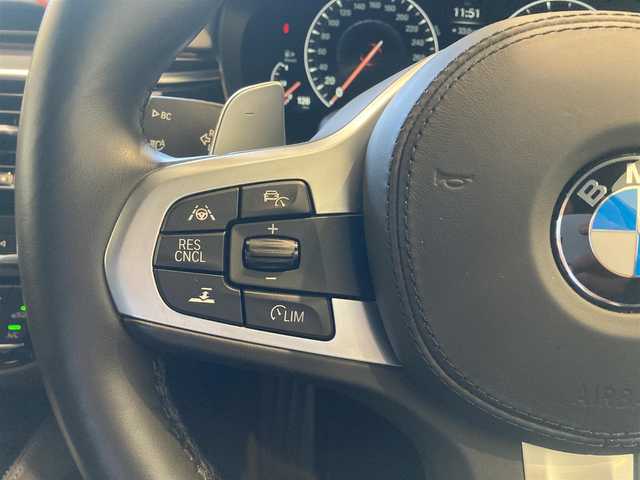 ＢＭＷ ５２３ｄ ED ミッション:インポッシブル 熊本県 2019(平31)年 6.5万km サファイアブラックP 限定車：エディション・ミッションインポッシブル/純正HDDナビ/360°カメラ/コーナーセンサー/ハーマンカードンプレミアムサラウンドシステム/Bluetooth/USB/DVD/CD/フルセグTV/アダプティブクルーズコントロール/ヘッドアップディスプレイ/インテリジェントセーフティー/オートマチックハイビーム/パワートランクドア/オートホールドアシスト/LEDヘッドライト/LEDフォグライト/ドライブレコーダー/ETC2.0/【EDミッションインポッシブル/ブラック・サファイア（475）】