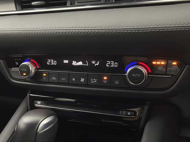 マツダ マツダ６ワゴン 20S プロアクティブ 宮城県 2019(令1)年 7.8万km スノーフレイクホワイトパールマイカ ワンオーナー/i-ACTIVSENSE/・スマートブレーキシステム/・レーンキープアシスト/・ブラインドスポットモニター/・交通標識認識システム/純正SDナビ/・CD・DVD・BT・SD・USB・AUX/パワーシート/シートヒーター/シートメモリー/ハンドルヒーター/革巻きステアリング/ステアリングスイッチ/パドルシフト/LEDヘッドライト/電動パーキングブレーキ/AUTOHOLD/ドライブレコーダー（前後）/ETC/横滑り防止装置/プッシュスタート/スマートキー/純正フロアマット/純正17インチアルミホイール/ドアバイザー