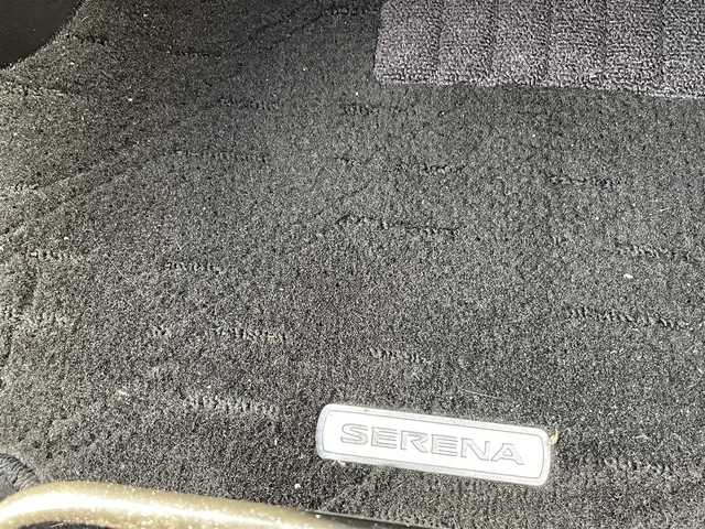 日産 セレナ ハイウェイスター S HV エアロ 新潟県 2013(平25)年 7.1万km スーパーブラック メモリナビ/ワンセグテレビ/純正ホイール夏タイヤ装着/ウィンカーミラー/クルーズコントロール/ドアバイザー/プッシュスタート/片側パワースライドドア/ETC/ドライブレコーダー/純正フロアマット/電動格納ドアミラー/スペアキー1個