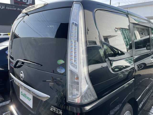 日産 セレナ ハイウェイスター S HV エアロ 新潟県 2013(平25)年 7.1万km スーパーブラック メモリナビ/ワンセグテレビ/純正ホイール夏タイヤ装着/ウィンカーミラー/クルーズコントロール/ドアバイザー/プッシュスタート/片側パワースライドドア/ETC/ドライブレコーダー/純正フロアマット/電動格納ドアミラー/スペアキー1個