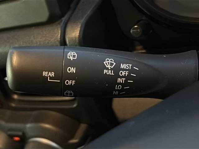 スズキ ジムニー XC 福島県 2023(令5)年 0.7万km ジャングルグリーン 4WD ナビ フルセグTV　Bluetooth バックカメラ オートクルーズ 衝突軽減ブレーキ シートヒーター ETC レーンキープ LEDヘッドライト フォグランプ オートライト スマートキー