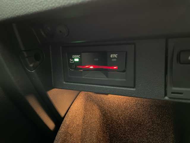 フォルクスワーゲン ゴルフ ＧＴＩ 宮崎県 2015(平27)年 8.8万km ピュアホワイト 純正ナビ/Ｂｌｕｅｔｏｏｔｈ　/ＦＭ／ＡＭ　/コーナセンサー　/クルーズコントロール/パドルシフト/ドライブレコーダー/オートホールド　/オートライト　/プッシュスタート/スペアキー　/ＥＴＣ　/横滑り防止機能