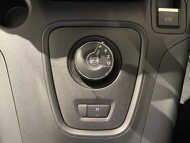 シトロエン シトロエン ベルランゴ シャイン ブルーHDi XTRパック 新潟県 2023(令5)年 2.1万km サーブル パノラマガラスルーフ/アクティブクルーズコントロール/AppleCarPlay/AndroidAuto/TV/ブラインドスポットモニター/インテリジェントハイビーム/純正ディスプレイオーディオ/バックカメラ（トップリアビジョン機能付）/サイドカメラ/クリアランスソナー/ETC/ドライブレコーダー/パドルシフト/アイドリングストップ/プッシュスタート/ アクティブセーフティブレーキ/レーンキープアシスト/トラフィックサインインフォメーション