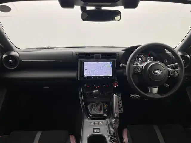 スバル ＢＲＺ STIスポーツ 群馬県 2024(令6)年 1.3万km アイスシルバーメタリック Brembo製フロント(17インチ対向4ポッド)/リヤ(17インチ対向2ポッド)ベンチレーテッドディスクブレーキ(ゴールドキャリパー)/STIフルエアロ(フロント/サイド/リア/リアアンダー)/BBS18インチアルミホイール/HKSマフラー/HKSエアクリーナー/HKS車高調/＝＝＝＝＝/純正9インチナビ/・AM/FM/CD/DVD/USB/Bluetooth/フルセグTV/＝＝＝＝＝/純正９インチナビ　Ｂｒｅｍｂｏキャリパー　ＳＴＩフルエアロ　ＢＢＳアルミホイール　ＨＫＳマフラー　ＨＫＳエアクリーナー　ＨＫＳ車高調　アイサイト　バックカメラ　ドライブレコーダー　ＥＴＣ２．０　禁煙車