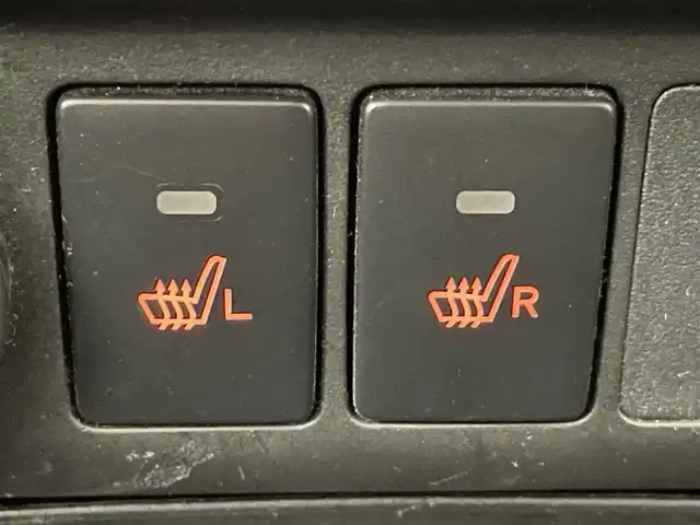 トヨタ ルーミー カスタムG－T 愛知県 2018(平30)年 6.6万km ブラックマイカメタリック 純正ナビ　バックカメラ　両側パワスラ　禁煙　フルセグ　ＤＶＤ　クルコン　ドラレコ　ＥＴＣ　スマートアシスト　シートヒーター　衝突軽減　ＬＥＤオートライト　フォグ　純正フロアマット　Bluetooth　純正１５インチAW　アイドリングストップ　スマートキー　プッシュスタート　