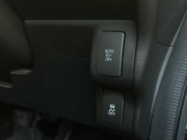 ホンダ Ｎ ＢＯＸ カスタム SSパッケージ 東京都 2017(平29)年 8.1万km プレミアムディープロッソパール (株)IDOMが運営する【じしゃロン国分寺店】の自社ローン対象車両になります。こちらは現金ご利用時の価格です。自社ローンご希望の方は別途その旨お申付け下さい。/純正ギャザーズナビ/バックカメラ/ワンセグテレビ/前席シートヒーター/両側パワースライドドア/ETC/スマートキー/オートライト/純正フロアマット/LEDフォグライト