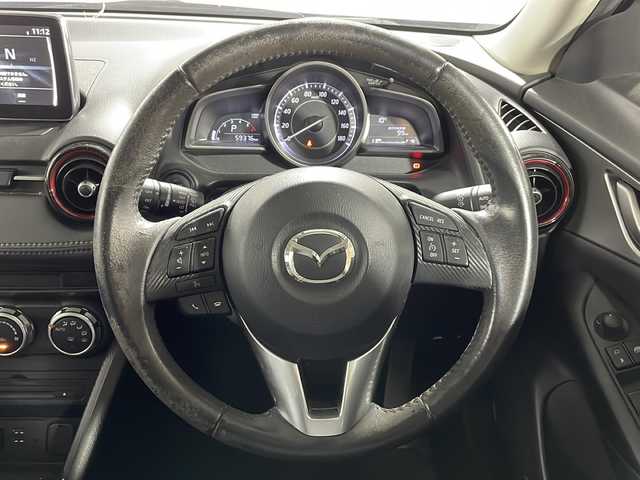 マツダ ＣＸ－３ XD 広島県 2015(平27)年 6万km メテオグレーマイカ 純正ナビ/バックカメラ/BOSEプレミアムサウンドシステム/クルーズコントロール/ＥＴＣ/ＬＥＤヘッドライト/ＤＶＤ/フルセグ/ＭＴモード付ＡＴシフト/衝突被害軽減/オートライト/踏み間違い防止/カーテンエアバッグ/純正１６インチアルミホイール(215/60/R16)/エアバッグ(運転席/助手席/サイド/カーテン)