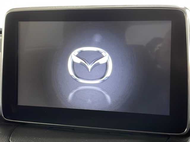 マツダ ＣＸ－３ XD 広島県 2015(平27)年 6万km メテオグレーマイカ 純正ナビ/バックカメラ/BOSEプレミアムサウンドシステム/クルーズコントロール/ＥＴＣ/ＬＥＤヘッドライト/ＤＶＤ/フルセグ/ＭＴモード付ＡＴシフト/衝突被害軽減/オートライト/踏み間違い防止/カーテンエアバッグ/純正１６インチアルミホイール(215/60/R16)/エアバッグ(運転席/助手席/サイド/カーテン)