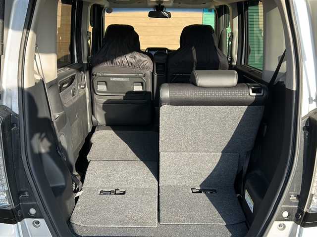 ホンダ Ｎ ＢＯＸ カスタム G ターボ Lパッケージ 静岡県 2015(平27)年 4.5万km カトラリーシルバーM ワンオーナー/純正メモリ何/AM/FM/CD/DVD/BT/ワンセグ/バックカメラ/両側パワースライドドア/プッシュスタート/スマートキー/純正フロアマット/オートライト/キセノンライト/クルーズコントロール/パドルシフト/ハーフレザーシート