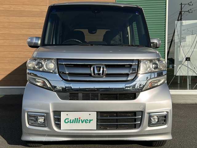 ホンダ Ｎ ＢＯＸ カスタム G ターボ Lパッケージ 静岡県 2015(平27)年 4.5万km カトラリーシルバーM ワンオーナー/純正メモリ何/AM/FM/CD/DVD/BT/ワンセグ/バックカメラ/両側パワースライドドア/プッシュスタート/スマートキー/純正フロアマット/オートライト/キセノンライト/クルーズコントロール/パドルシフト/ハーフレザーシート