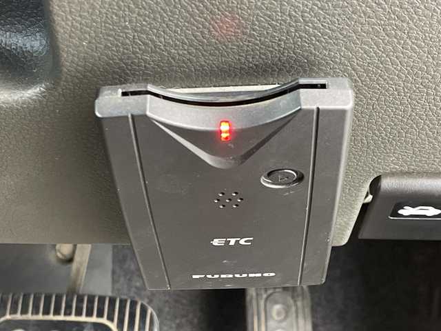 日産 キューブ 15X Mセレクション 群馬県 2011(平23)年 7.9万km ビターショコラ 禁煙車　純正７インチナビ　ＥＴＣ　マニュアルエアコン　スマートキー　プッシュスタート　パワーウィンドウ　ヘッドライトレベライザー　電動格納ミラー　パワーステアリング　純正フロアマット　ワンセグＴＶ