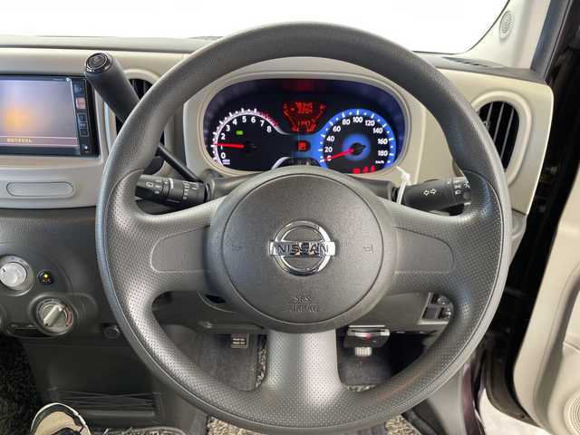 日産 キューブ 15X Mセレクション 群馬県 2011(平23)年 7.9万km ビターショコラ 禁煙車　純正７インチナビ　ＥＴＣ　マニュアルエアコン　スマートキー　プッシュスタート　パワーウィンドウ　ヘッドライトレベライザー　電動格納ミラー　パワーステアリング　純正フロアマット　ワンセグＴＶ