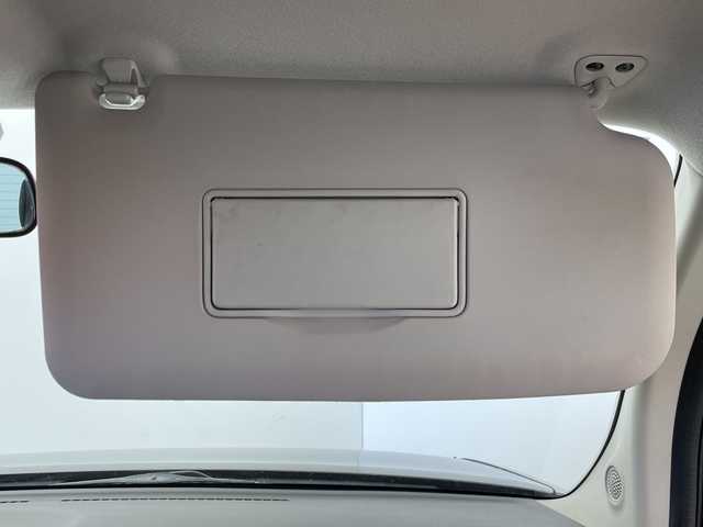 日産 キューブ 15X Mセレクション 群馬県 2011(平23)年 7.9万km ビターショコラ 禁煙車　純正７インチナビ　ＥＴＣ　マニュアルエアコン　スマートキー　プッシュスタート　パワーウィンドウ　ヘッドライトレベライザー　電動格納ミラー　パワーステアリング　純正フロアマット　ワンセグＴＶ