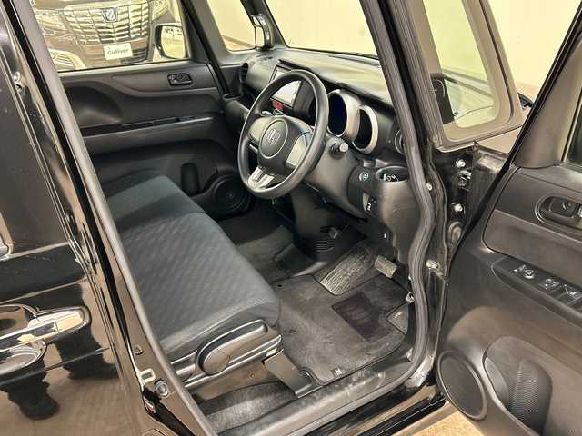 ホンダ Ｎ ＢＯＸ カスタム G 道央・札幌 2014(平26)年 5.7万km スマートブラック 4WD//純正メモリナビ//フォグランプ//パワーウィンド//オートライト//ドアバイザー//ETC//プッシュスタート//片側パワースライドドア