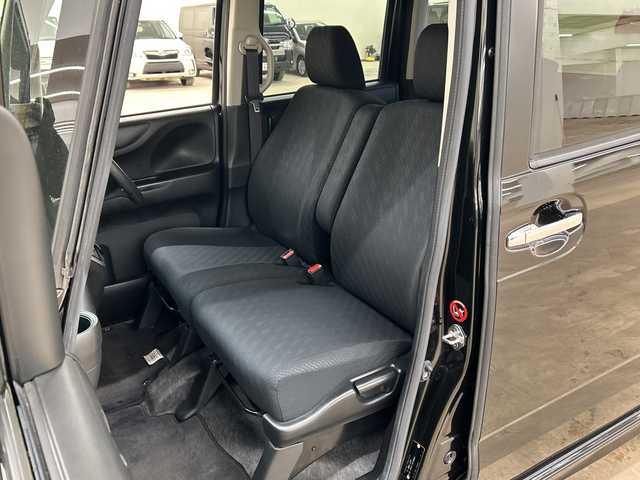 ホンダ Ｎ ＢＯＸ カスタム G 道央・札幌 2014(平26)年 5.7万km スマートブラック 4WD//純正メモリナビ//フォグランプ//パワーウィンド//オートライト//ドアバイザー//ETC//プッシュスタート//片側パワースライドドア