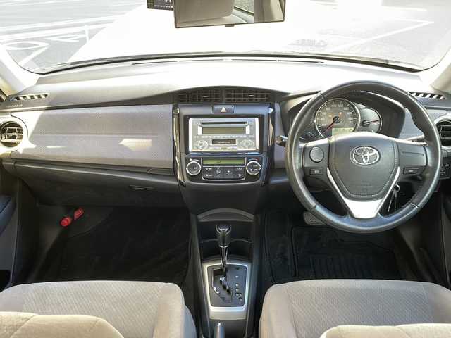 トヨタ カローラ アクシオ 1．5G 神奈川県 2014(平26)年 4.9万km ブラックマイカ ワンオーナー/社外オーディオ/スペアキー/ドライブレコーダー(前方)/ETC/取扱説明書/電格ミラー/社外フロアマット