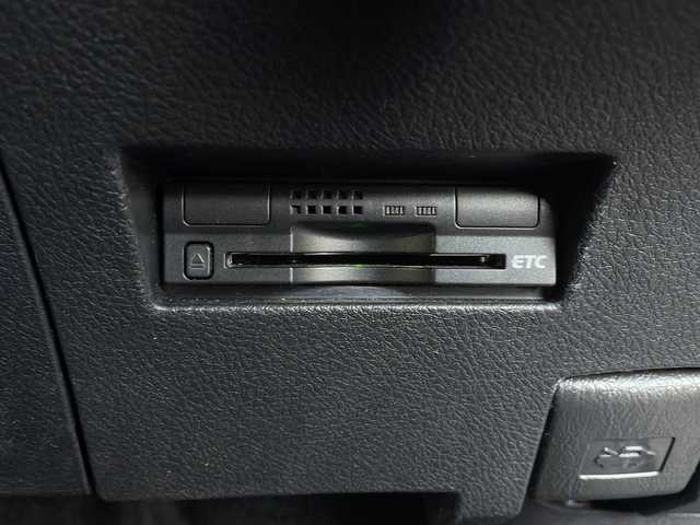 トヨタ カローラ アクシオ 1．5G 神奈川県 2014(平26)年 4.9万km ブラックマイカ ワンオーナー/社外オーディオ/スペアキー/ドライブレコーダー(前方)/ETC/取扱説明書/電格ミラー/社外フロアマット