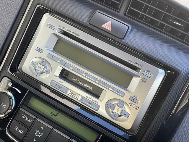 トヨタ カローラ アクシオ 1．5G 神奈川県 2014(平26)年 4.9万km ブラックマイカ ワンオーナー/社外オーディオ/スペアキー/ドライブレコーダー(前方)/ETC/取扱説明書/電格ミラー/社外フロアマット