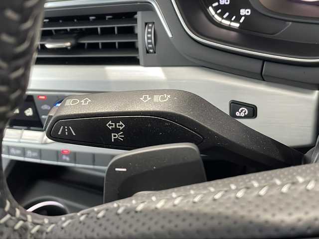アウディ Ａ４ アバント2.0 TFSI クワトロ スポーツ Sライン P 富山県 2016(平28)年 3.6万km ミトスブラックメタリック 衝突軽減ブレーキ /ACC /LKA /ハーフレザー /ヒートシーター/純正ナビ /バックカメラ/バーチャルコックピッド /マトリクスLEDヘッドライト /AppleCarPlay /オートマチックテールゲート/純正アルミホイール/ドライブレコーダー/純正フロアマット