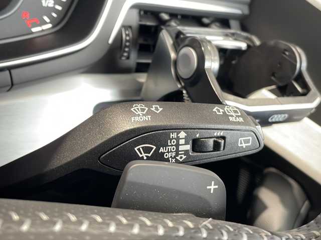 アウディ Ａ４ アバント2.0 TFSI クワトロ スポーツ Sライン P 富山県 2016(平28)年 3.6万km ミトスブラックメタリック 衝突軽減ブレーキ /ACC /LKA /ハーフレザー /ヒートシーター/純正ナビ /バックカメラ/バーチャルコックピッド /マトリクスLEDヘッドライト /AppleCarPlay /オートマチックテールゲート/純正アルミホイール/ドライブレコーダー/純正フロアマット