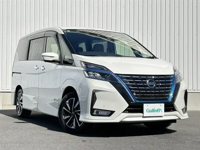 日産 セレナ e－パワー ハイウェイスター V 群馬県 2021(令3)年 6.1万km ブリリアントホワイトパール 純正9インチSDナビ/純正フリップダウンモニター/両側パワースライドドア/全方位カメラ/プロパイロット/エマージェンシーブレーキ/レーンキープアシスト/コーナーセンサー/後側方車両検知警報/後側方衝突防止支援システム/横滑り防止機能/前席シートヒーター/ステアリングスイッチ/AUTOライト/LEDヘッドライト/LEDフォグライト/純正ドライブレコーダー/ETC/純正フロアマット/後席サンシェード/DRIVE MODE