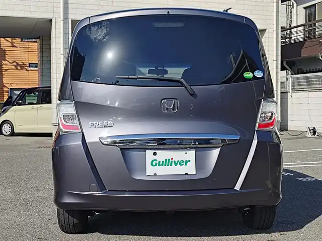 ホンダ フリード G ジャストセレクション+ 大阪府 2014(平26)年 8.7万km モダンスティールM 純正インターナビ・フルセグTV・CD・/　　　DVD・SD・Bluetooth/左後パワースライドドア/ＨＩＤオートヘッドライト/スマートキー2個/バックカメラ/ビルトインＥＴＣ/ステアリングスイッチ/サイドドアバイザー/電動格納ウインカーミラー/社外14インチアルミホイール/フロントガラススーパーＵＶカット/プライムスムース＆スウェード調コンビシート