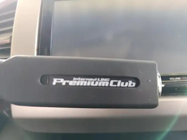 ホンダ フリード G ジャストセレクション+ 大阪府 2014(平26)年 8.7万km モダンスティールM 純正インターナビ・フルセグTV・CD・/　　　DVD・SD・Bluetooth/左後パワースライドドア/ＨＩＤオートヘッドライト/スマートキー2個/バックカメラ/ビルトインＥＴＣ/ステアリングスイッチ/サイドドアバイザー/電動格納ウインカーミラー/社外14インチアルミホイール/フロントガラススーパーＵＶカット/プライムスムース＆スウェード調コンビシート