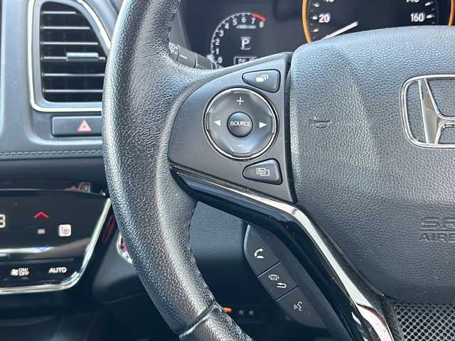 ホンダ ヴェゼル X ホンダセンシング 鳥取県 2019(令1)年 8.8万km プレミアムクリスタルレッドM ワンオーナー/フルタイム4WD/スマートキーx2個/プリクラッシュセーフティ/レーンデパーチャーアラート/アダクティブクルーズ/社外８インチナビ/フルセグ・Bluetooth/バックカメラ/前席シートヒーター/イオンエアコン/LEDヘッドライト/フォグライト/オートライト/オートリトラクトミラー/ビルトインETC/保証書・取説