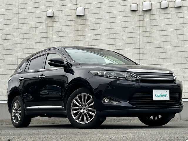 トヨタ ハリアー プレミアム 山形県 2014(平26)年 6.7万km スパークリングブラックパールクリスタルシャイン 禁煙車/ワンオーナー/4WD/純正SDナビ/・フルセグTV/AM/FM/CD/DVD/Bluetooth/クルーズコントロール/アイドリングストップ/車線逸脱警報/横滑り防止装置/盗難防止装置/LEDヘッドライト/オートライト/オートハイビーム/フロントフォグランプ/ハーフレザーシート/パワーシート/パワーバックドア/バックカメラ/純正ドアバイザー/純正フロアマット/ETC/保証書/取扱説明書