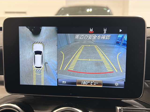 メルセデス・ベンツ ＧＬＣ２５０ 4マチックスポーツ 本革 新潟県 2017(平29)年 4.9万km ダイヤモンドホワイト 8.4インチワイドディスプレイ（ナビ/TV/DVD/BT)/360°カメラ/レーダーセーフティパッケージ/アダプティブレーキ/パノラマミックスライディングルーフ/ヘッドアップディスプレイ/サイドステップ/アテンションアシスト/アダプティブレーキライト/クラッシュ連動センサー/インテリジェントライトシステム/アクティブパーキングアシスト/純正19インチAW/純正フロアマット/メモリ付きパワーシート/シートヒーター/ETC
