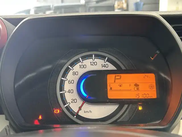 スズキ スペーシア HYBRID G 鹿児島県 2018(平30)年 1.6万km シルキーシルバーメタリック 禁煙車/社外ナビ/(CD/USB/SD)/バックカメラ/両側スライドドア/後方コーナーセンサー/デュアルセンサーブレーキサポート/レーンキープアシスト/ヘッドライトレベライザー/ISOFIX/社外フロアマット/ドアバイザー/アイドリングストップ/サイドエアバッグ