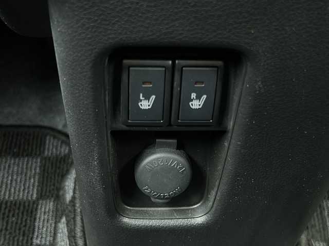 スズキ ハスラー Jスタイル 静岡県 2022(令4)年 5.8万km デニムブルー ガンメタリック 2トーン 社外SDナビ/・CD/・DVD/・Bluetooth/・フルセグTV/・USB/・AM/FM/主要装備/・衝突軽減/・レーンキープ/・コーナーセンサー/・ETC/・シートヒーター（D/N席）/・ステアリングリモコン/・LEDヘッドライト/・フォグランプ/・スマートキー/・プッシュスタート/・社外フロアマット/・純正アルミホイル