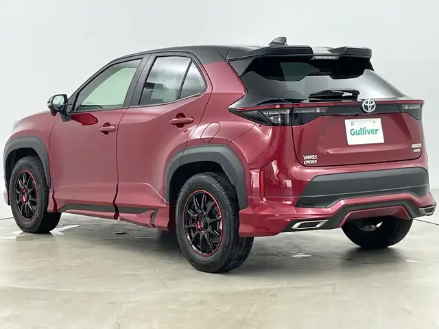 トヨタ ヤリスクロス Z 道央・札幌 2023(令5)年 0.7万km ブラックマイカ/センシュアルレッドマイカ ・4WD/・純正ディスプレイオーディオ&BT&USB/・寒冷地仕様/・トヨタセーフティセンス/・プリクラッシュセーフティ/・レーントレーシングアシスト/・ロードサインアシスト/・ブラインドスポットモニター/・発信遅れ告知/・クリアランスソナー/・レーダークルーズコントロール/・モデリスタエアロ/・バックカメラ/・ステアリングヒーター/・パワーシート/・シートヒーター/・ハーフレザーシート/・純正エンジンスターター/・ビルトインETC/・オートマチックハイビーム/・オートライト/・ヘッドライトレベライザー/・LEDヘッドライト/・スマートキー/・プッシュスタート/・横滑り防止/・電格ミラー