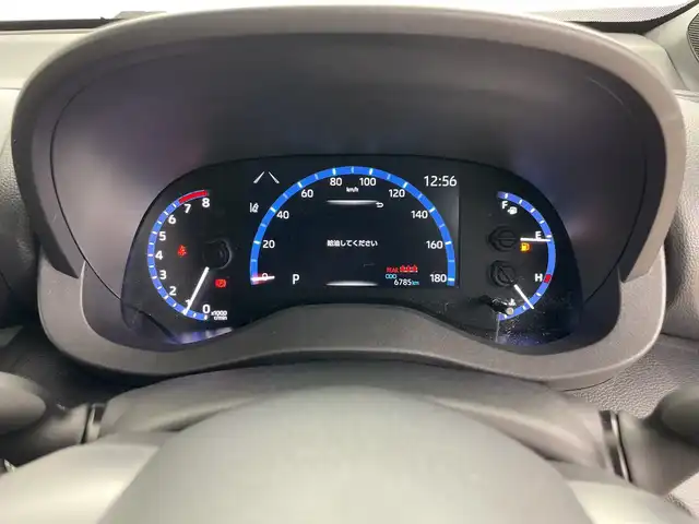 トヨタ ヤリスクロス Z 道央・札幌 2023(令5)年 0.7万km ブラックマイカ/センシュアルレッドマイカ ・4WD/・純正ディスプレイオーディオ&BT&USB/・寒冷地仕様/・トヨタセーフティセンス/・プリクラッシュセーフティ/・レーントレーシングアシスト/・ロードサインアシスト/・ブラインドスポットモニター/・発信遅れ告知/・クリアランスソナー/・レーダークルーズコントロール/・モデリスタエアロ/・バックカメラ/・ステアリングヒーター/・パワーシート/・シートヒーター/・ハーフレザーシート/・純正エンジンスターター/・ビルトインETC/・オートマチックハイビーム/・オートライト/・ヘッドライトレベライザー/・LEDヘッドライト/・スマートキー/・プッシュスタート/・横滑り防止/・電格ミラー