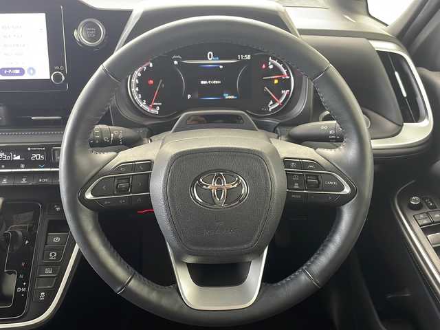 トヨタ ヴォクシー S－Z 岐阜県 2022(令4)年 6万km アティチュードブラックマイカ T-connectナビ/AM FM/Bluetooth /Miracast/アラウンドビューモニター/快適利便パッケージHigh /・ハンズフリーデュアルパワースライドドア（挟み込み防止機能付）/・パワーバックドア（挟み込み防止機能・停止位置メモリー機能・パワーバックドアスイッチ付）/・ナノイー X/・ステアリングヒーター/・キャプテンシート/・シートヒーター（D/N）/・オットマン/・角度調整付アームレスト/ブラインドスポットビューモニター/クリアランスソナー/革巻きステアリング/ステアリングリモコン/ETC/オートライト/オートハイビーム/ヘッドライトレベライザー/ドライバーモニター