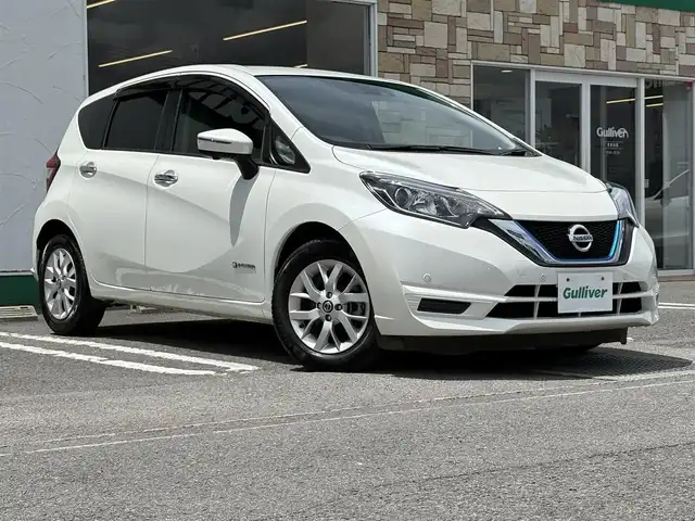 日産 ノート e－パワー X 徳島県 2019(令1)年 3.6万km ブリリアントホワイトパール アルパイン9型ナビ　X9Z/　フルセグ/SD/DISC/ラジオ/BT/HDMI/ドライブレコーダー　/バックカメラ/全方位カメラ/コーナーセンサー/インテリジェントルームミラー/ETC/LEDヘッドライト/純正ドアバイザー/純正フロアマット/DRIVEMODE/オートライト/プッシュスタート