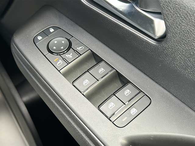 日産 セレナ e－パワー ハイウェイスター V 三重県 2025(令7)年 0.1千km パールⅡ 登録済未使用車/純正１２．３型ナビ/全周囲カメラ/ＢＳＭ/両側パワースライドドア/ワイヤレス充電器/デジタルインナーミラー/ビルトインＥＴＣ２．０/プロパイロット/前後ドライブレコーダー/レーダークルーズコントロール/前後コーナーセンサー/スペアキー/ＬＥＤヘッドライト/ＷＡＣ/Ｅペダル/ドライブモード/シートリフター/ウィンカーミラー/革巻きステアリング/ステアリングスイッチ/オートホールド/禁煙車