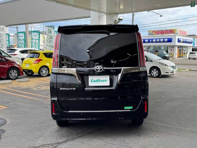 トヨタ エスクァイア Gi プレミアムパッケージ ブラックテーラード 道東・釧路十勝 2020(令2)年 8万km ブラック ４WD/トヨタセーフティセンス/純正OPアルパイン９型ナビ/CD/DVD/BT/USB/HDMI/フルセグTV/バックカメラ/ALPINEフリップダウンモニター/両側パワースライドドア/黒ハーフレザーシート/デアイサー/ウッドコンビステア/ステアリングヒーター/前席シートヒーター/クルーズコントロール/ビルトインETC/純正フォグ/純正マット/ドアミラーウィンカー